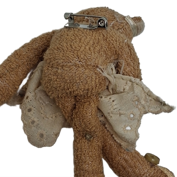 VINTAGE PLUSH LITTLE LADY TEDDY BEAR BROOCH - Picture 5 of 6
